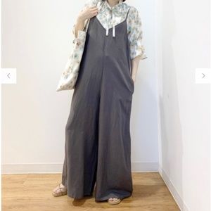 ISO unqlo linen camisole jumpsuit in xxs